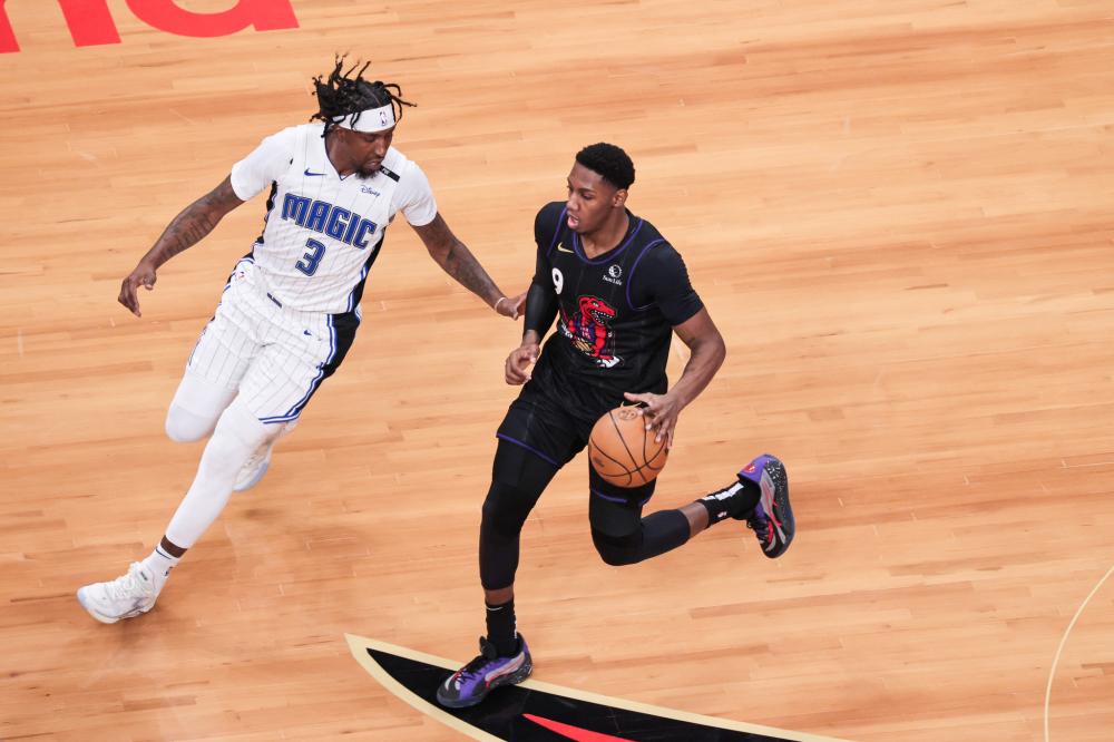 赛在国内外 赛在国内外