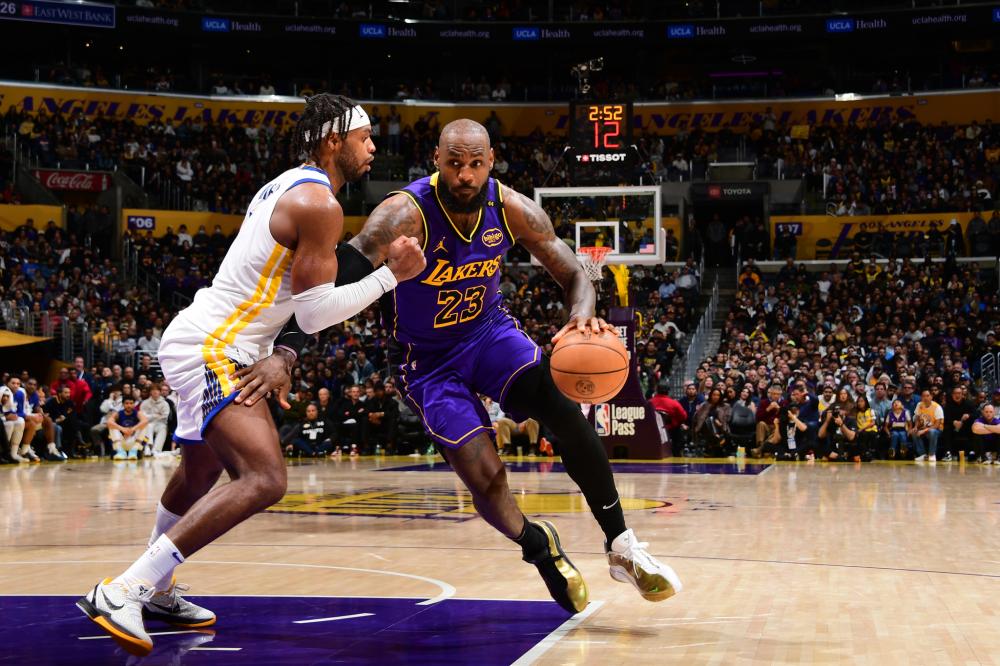 阿尔瓦雷斯 阿尔瓦雷斯